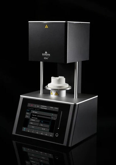 AUSTROMAT 654i - One for all – firing and pressing in perfection.
